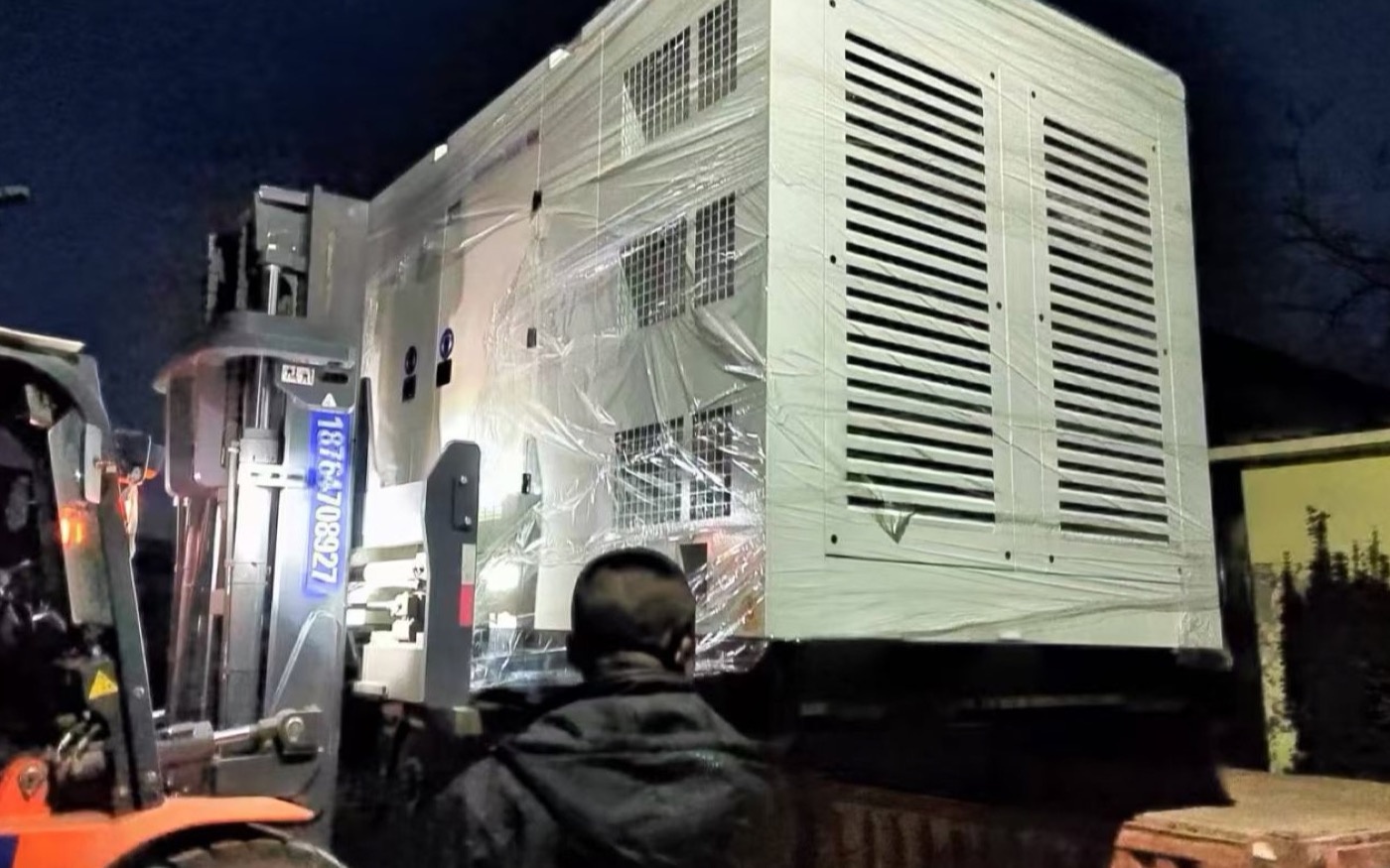 Real silent diesel generator photographed in factory for 125kVA Nigeria quotation inquiries