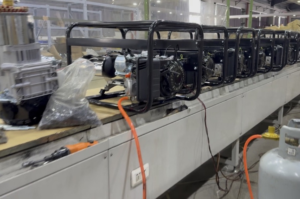 Real small gasoline generator production line for home and small business backup inquiries